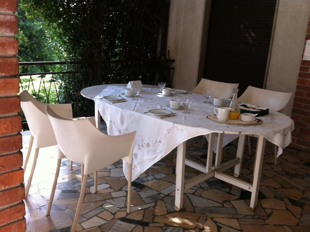 La Casa Creativa Bed and Breakfast Lomnago Exterior foto